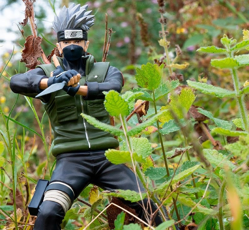 Kakashi Figurine - Naruto Shippuden