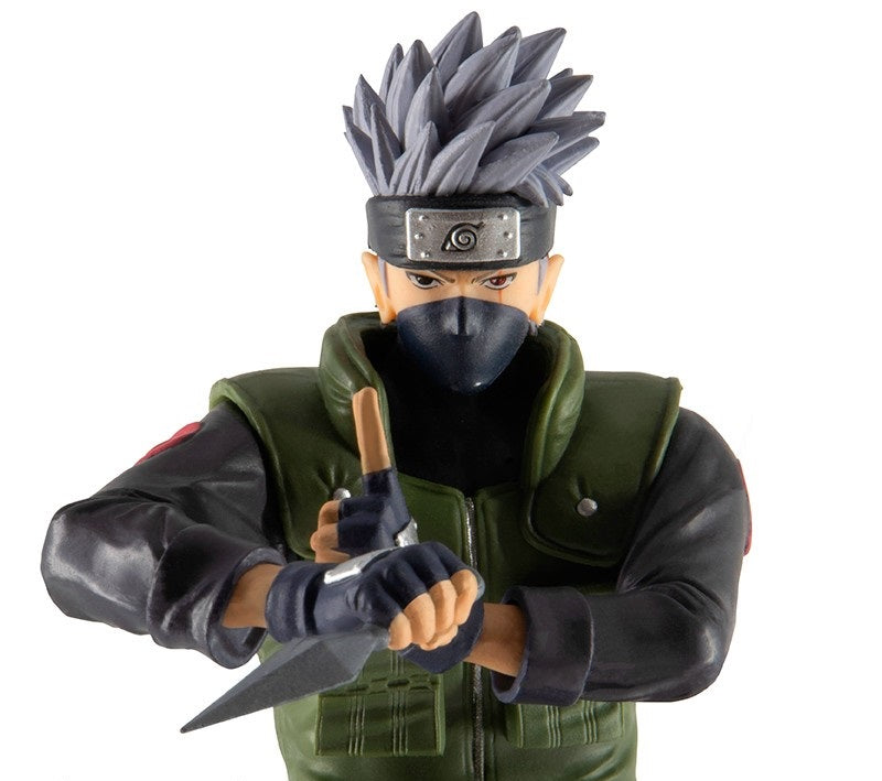 Kakashi Figurine - Naruto Shippuden