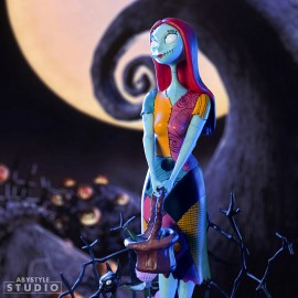 THE NIGHTMARE BEFORE CHRISTMAS Figurine Sally